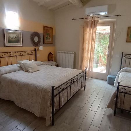 Il Lavandeto - Farmhouse In The City Siena Bagian luar foto